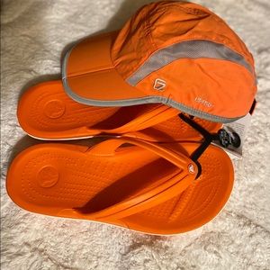 NWT CROCS CrocBand Flip. Matching SPF 50 Cap